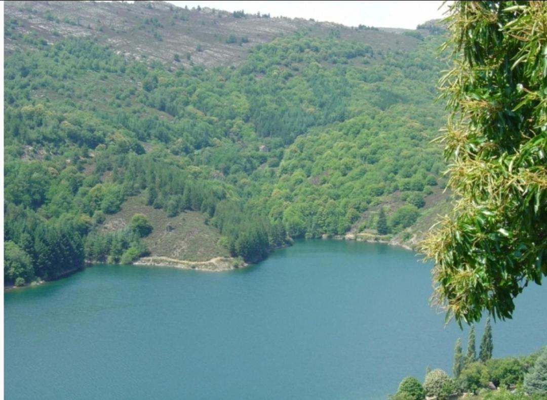 Sur Les Rochers Du Lac & Location-Rando En Vtt 빌포르 외부 사진